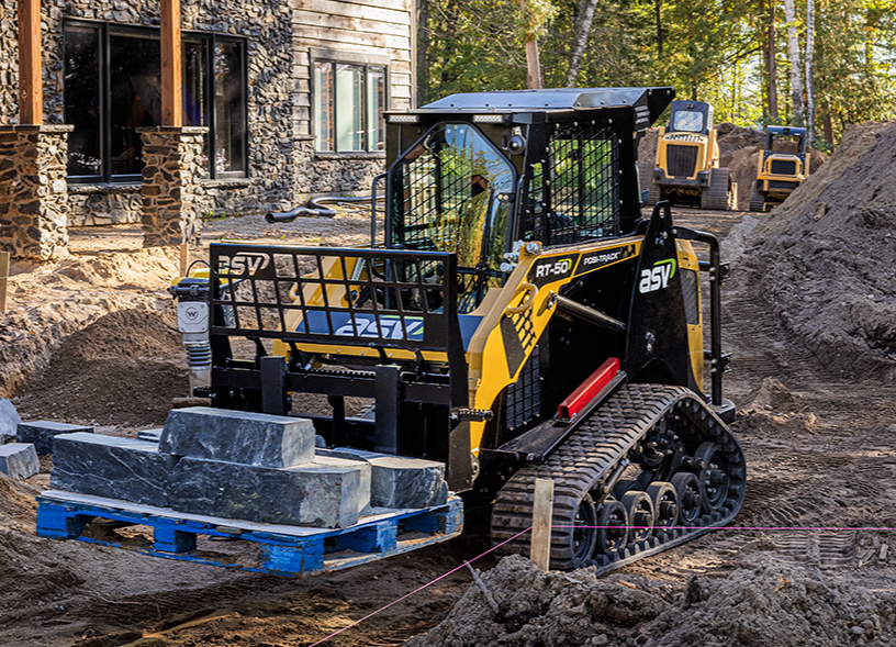RT-50 TRACK LOADER - Image 3